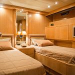 Mangusta 80 Cabin
