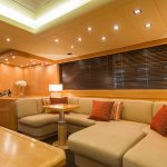 Mangusta 80 Salon
