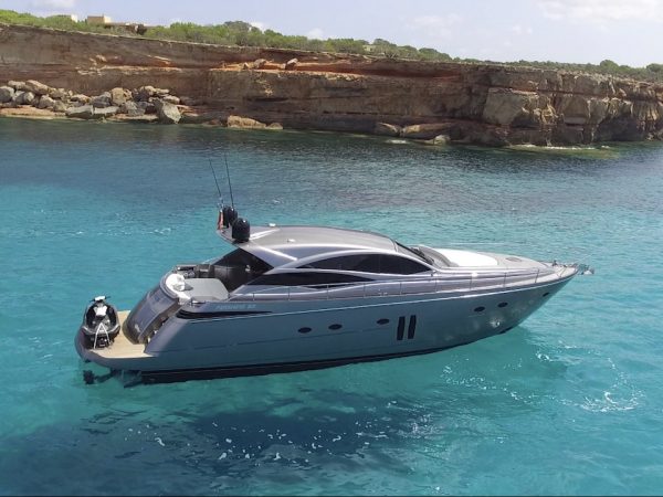 Pershing 62 Bluemarine 1
